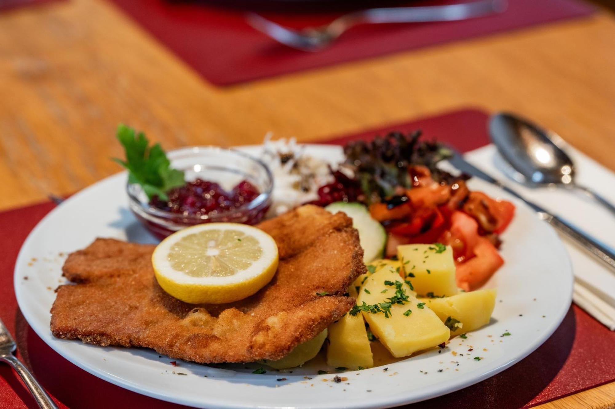Schatz.Kammer Burg Kreuzen Kreuzen  Εξωτερικό φωτογραφία