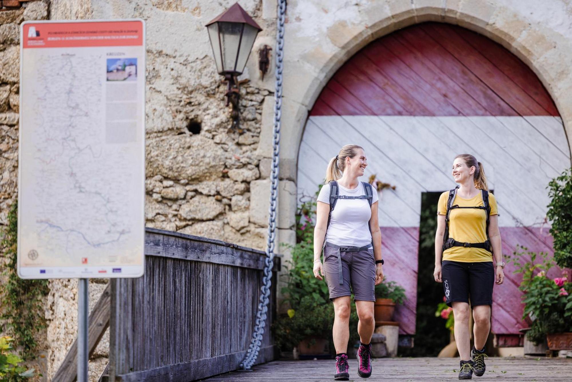 Schatz.Kammer Burg Kreuzen Kreuzen  Εξωτερικό φωτογραφία